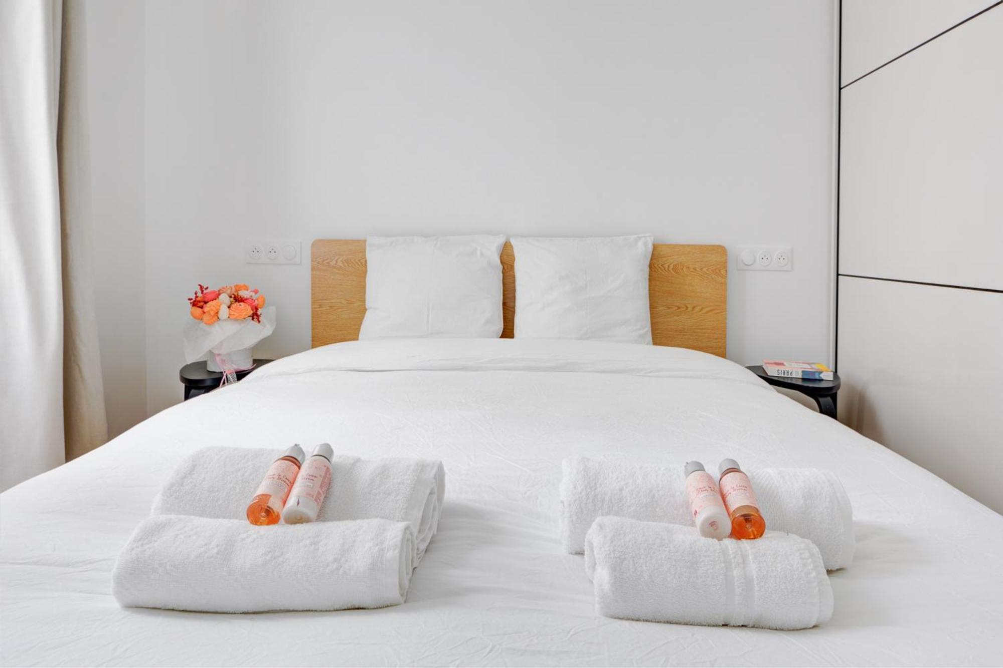 Parisian Elegance - Luxury In Daumesnil Appartement